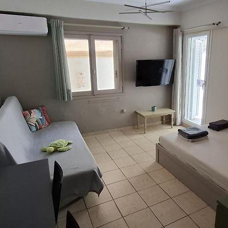 Honeybee4 - Cozy Studio Close To The Port, Airport & Athens Rafína Buitenkant foto